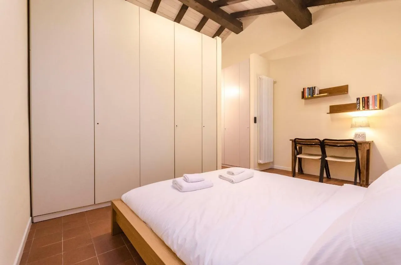 Ca' Di Leo, Private Terrace In Historical Center Apartment Bologna