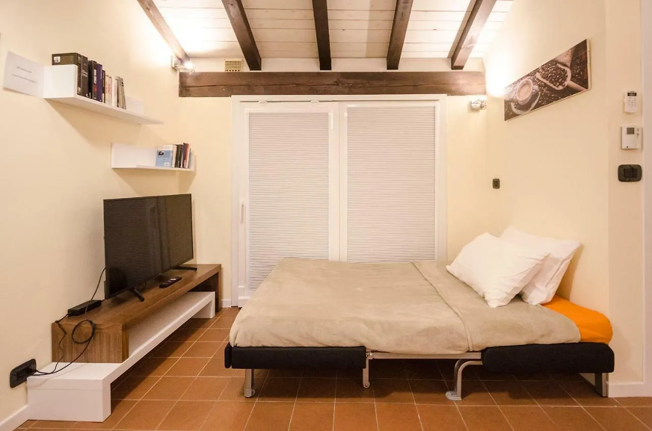 Ca' Di Leo, Private Terrace In Historical Center Appartement Bologna Italië