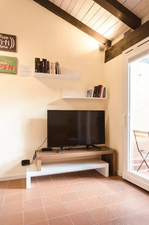 Ca' Di Leo, Private Terrace In Historical Center Appartement Bologna 0*,  Italië